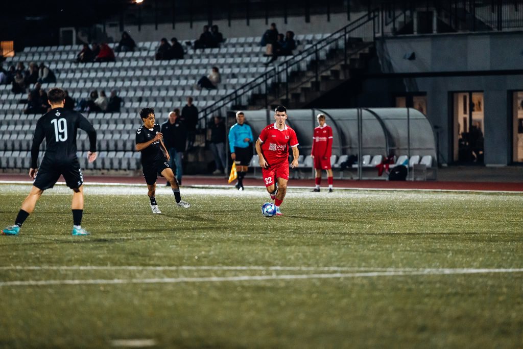 KU ir LSU pratęsė pergalių serijas Lietuvos studentų futbolo čempionate