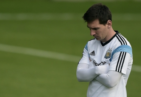 J. Guardiola pakomentavo „Man City“ galimybes įsigyti L. Messi
