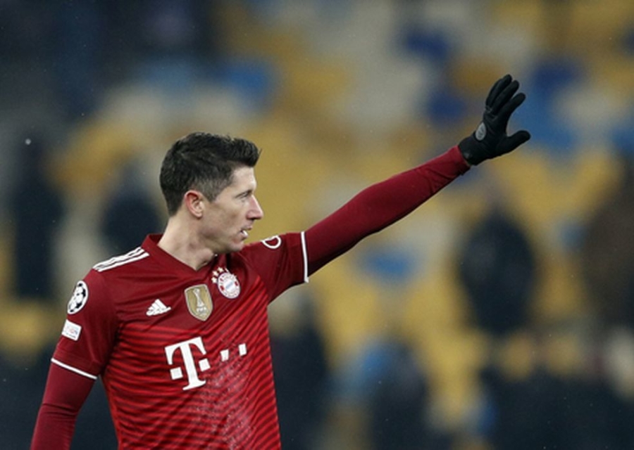 „Barcelona“ klubas informavo, kokią sumą yra pasiruošęs pakloti už R. Lewandowskį