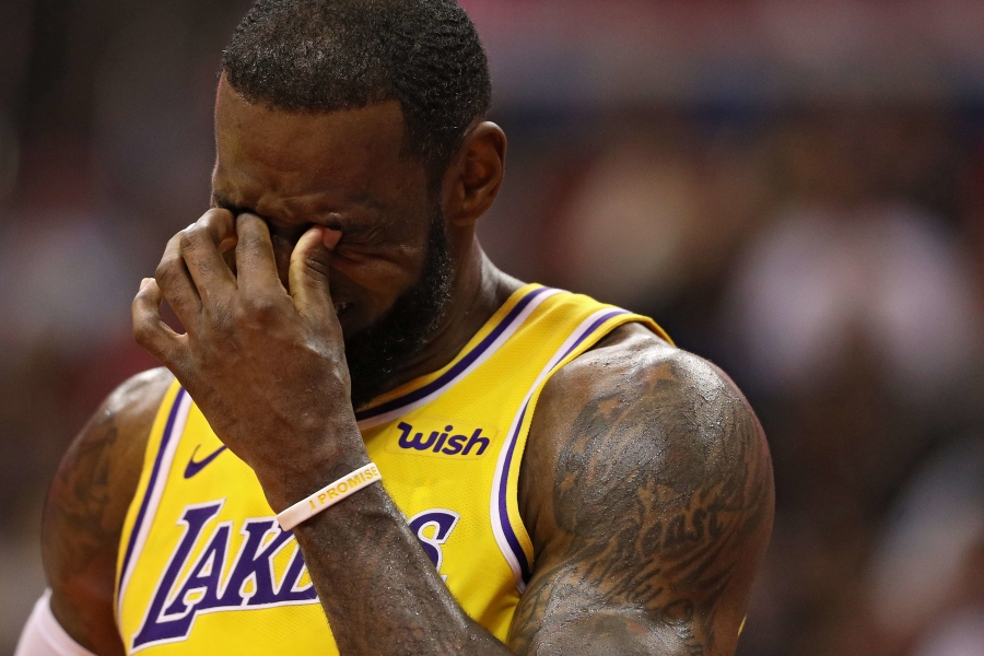 ESPN pateikė nemalonią prognozę „Lakers“ klubui