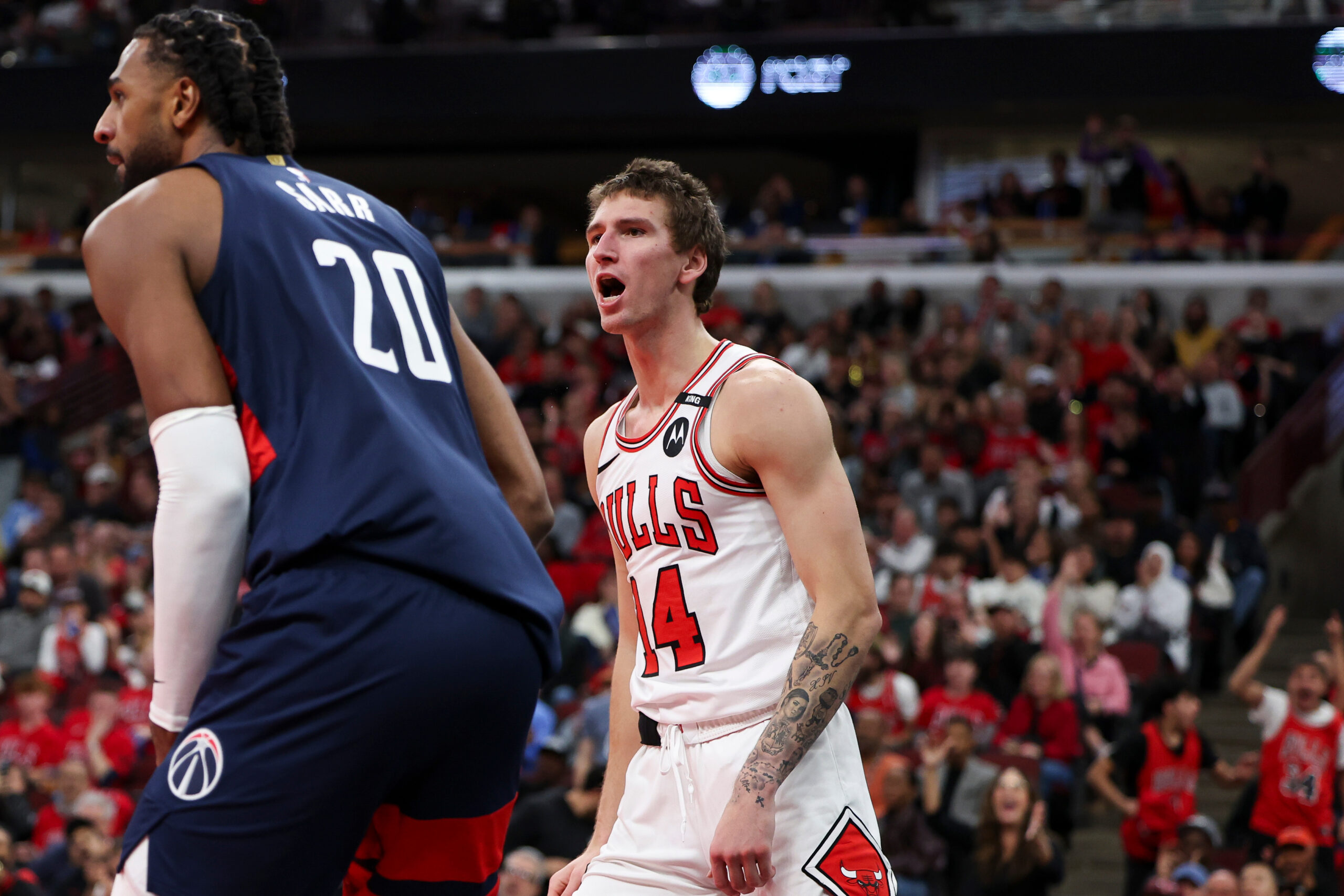 Mato Buzelio rezultatyvus pasirodymas neišgelbėjo „Bulls“ nuo nesėkmės namuose