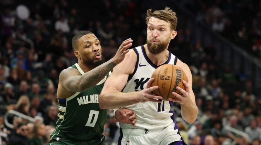 Sabonis liko šalia trigubo dublio, o „Kings“ pergalių serija nutrūko Milvokyje