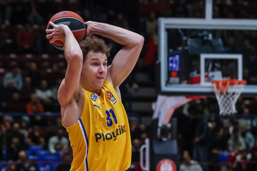 Jokubaitis vėl buvo tarp lyderių, o „Maccabi“ patiesė Giedraičio ekipą