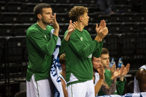 Internauti kaltina „Žalgirį“ nukopijavus aprangų dizainą nuo „Bucks“