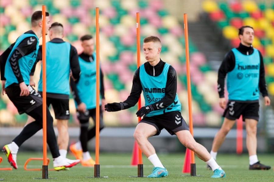 Į Airiją atvykusi rinktinė prarado du futbolininkus