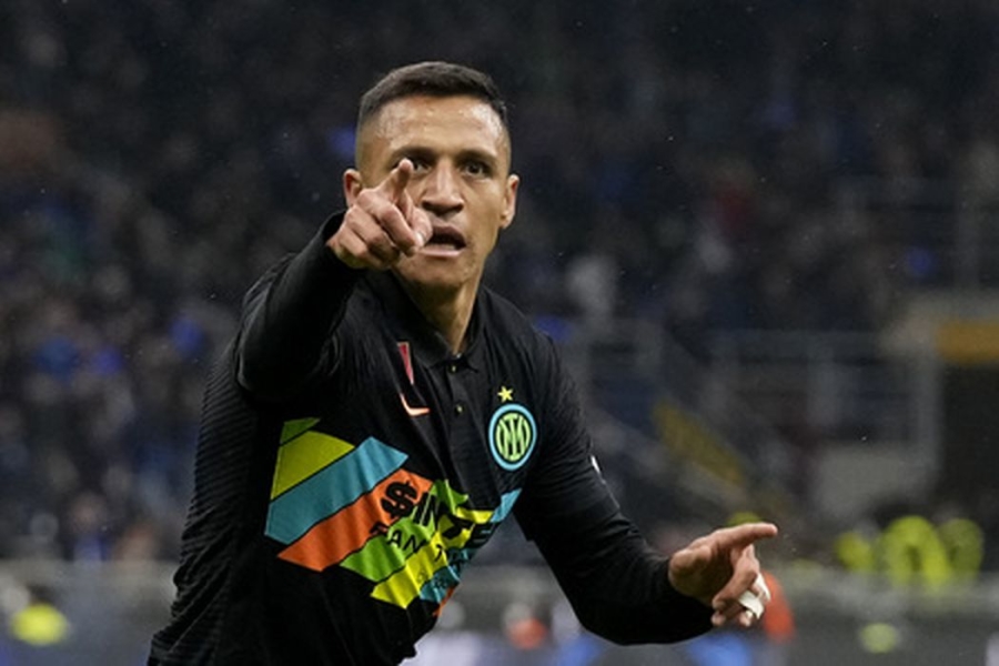 2 įvarčių deficitą panaikinę „Inter“ futbolininkai palaužė „Empoli“ ekipą