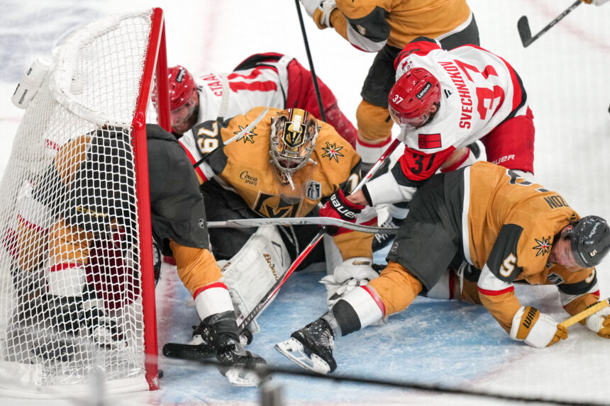 3 įvarčiai per 39 sekundes: neįtikėtinose NHL finalo rungtynėse „Golden Knights“ išplėšė pergalę