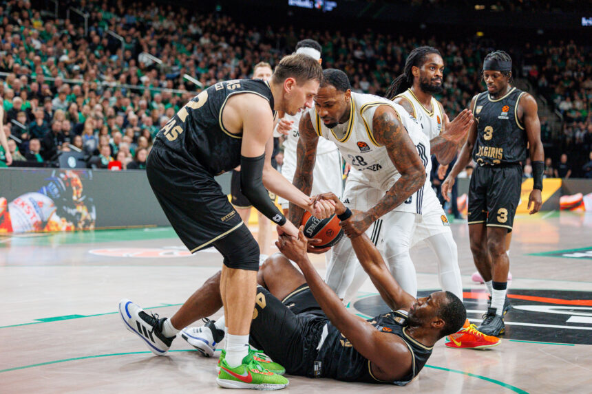 Apgadinta šventinė nuotaika: „Žalgiris“ namuose vėl neatsilaikė prieš ASVEL
