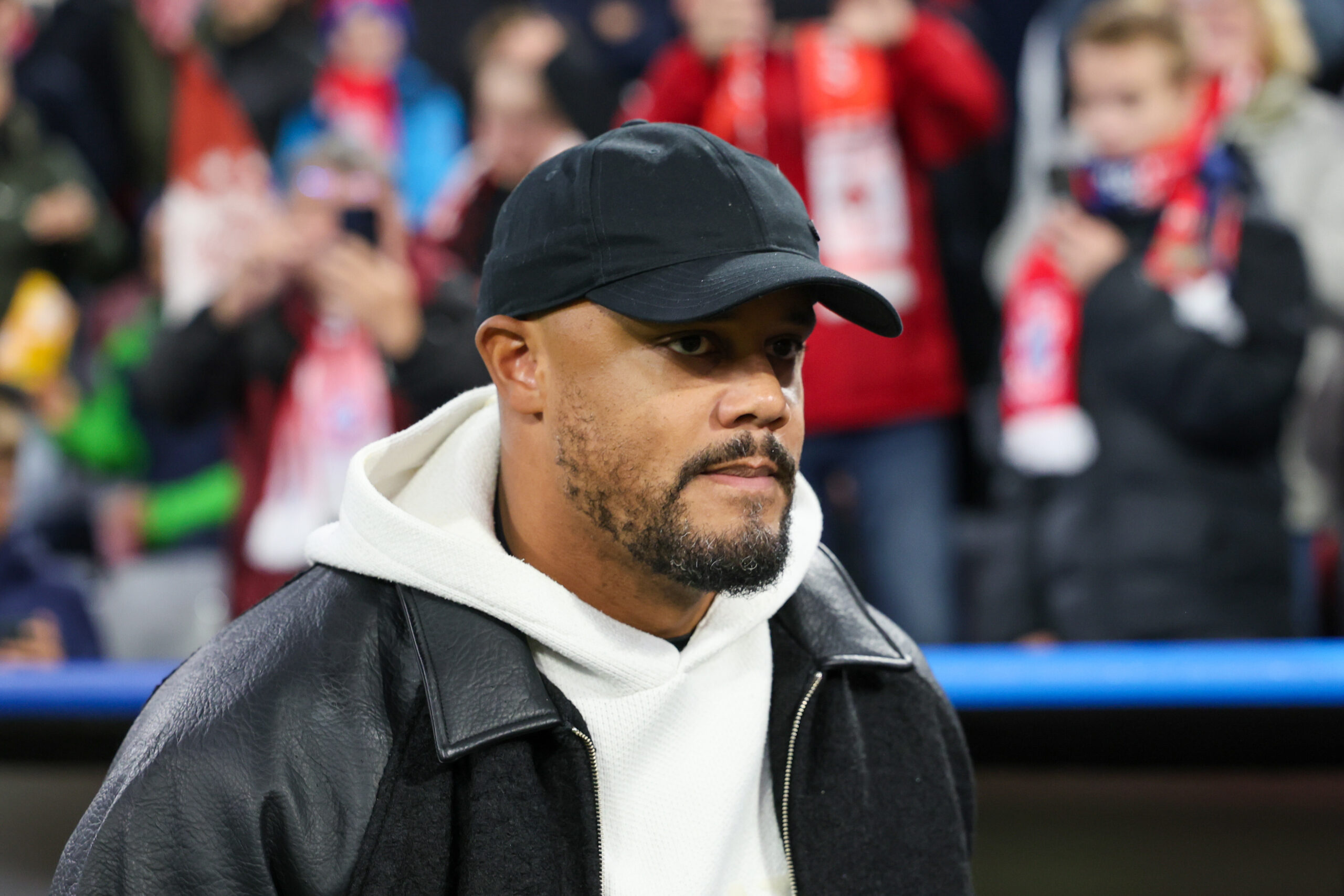 Miuncheno „Bayern“ strategas Vincentas Kompany skubiai išvežtas į ligoninę