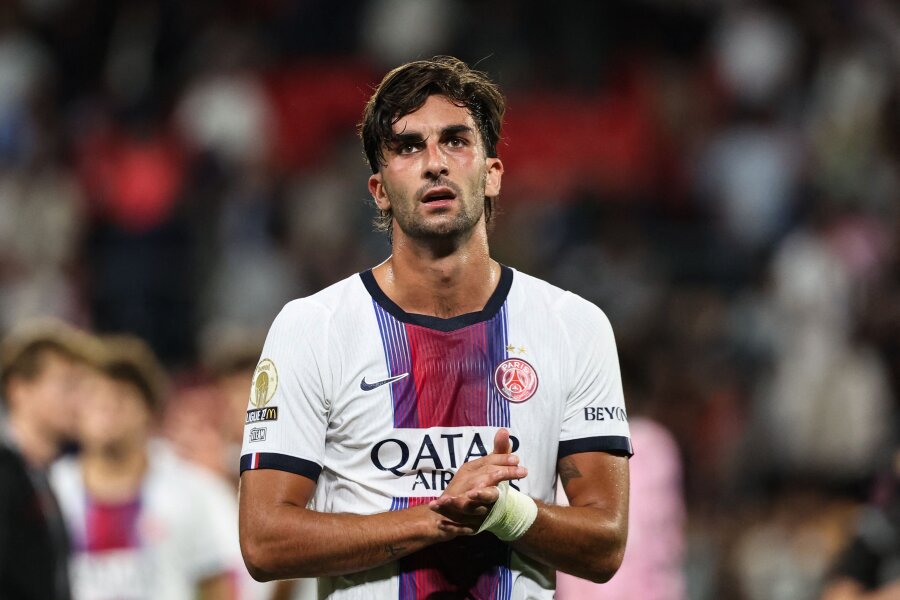 Paaiškėjo tikrosios Ferrano Torreso išvykimo iš „Barcelona“ į PSG priežastys