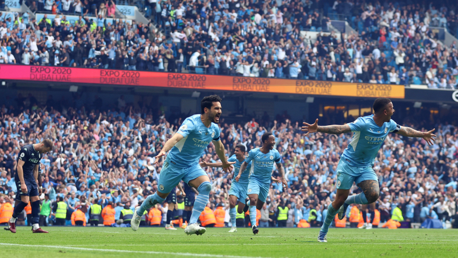 Dramatiška kulminacija: per 5 minutes į rungtynes sugrįžęs „Manchester City“ tapo Anglijos čempionais