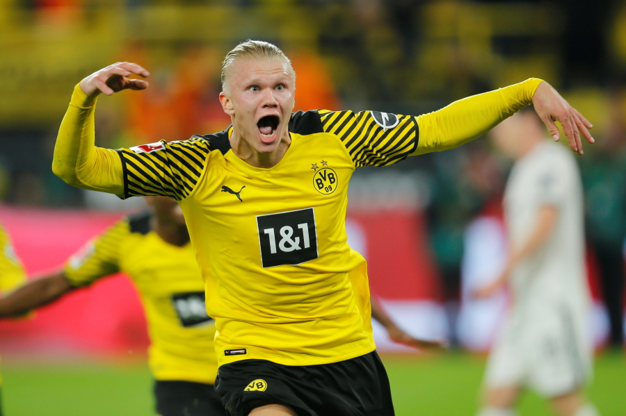 Spauda: E. Haalandas linksta prie „Man City“ ekipos