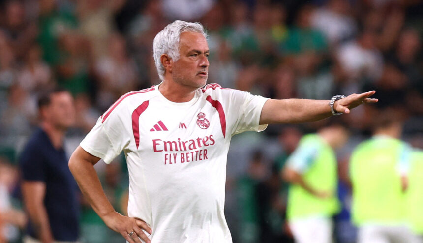 Mourinho kirtis Tebasui: „Tai būtų galima pateisinti tik klinikiniu atveju“