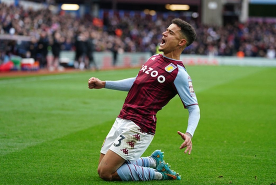 „Aston Villa“ klubas yra pasiruošęs išpirkti P. Coutinho kontraktą