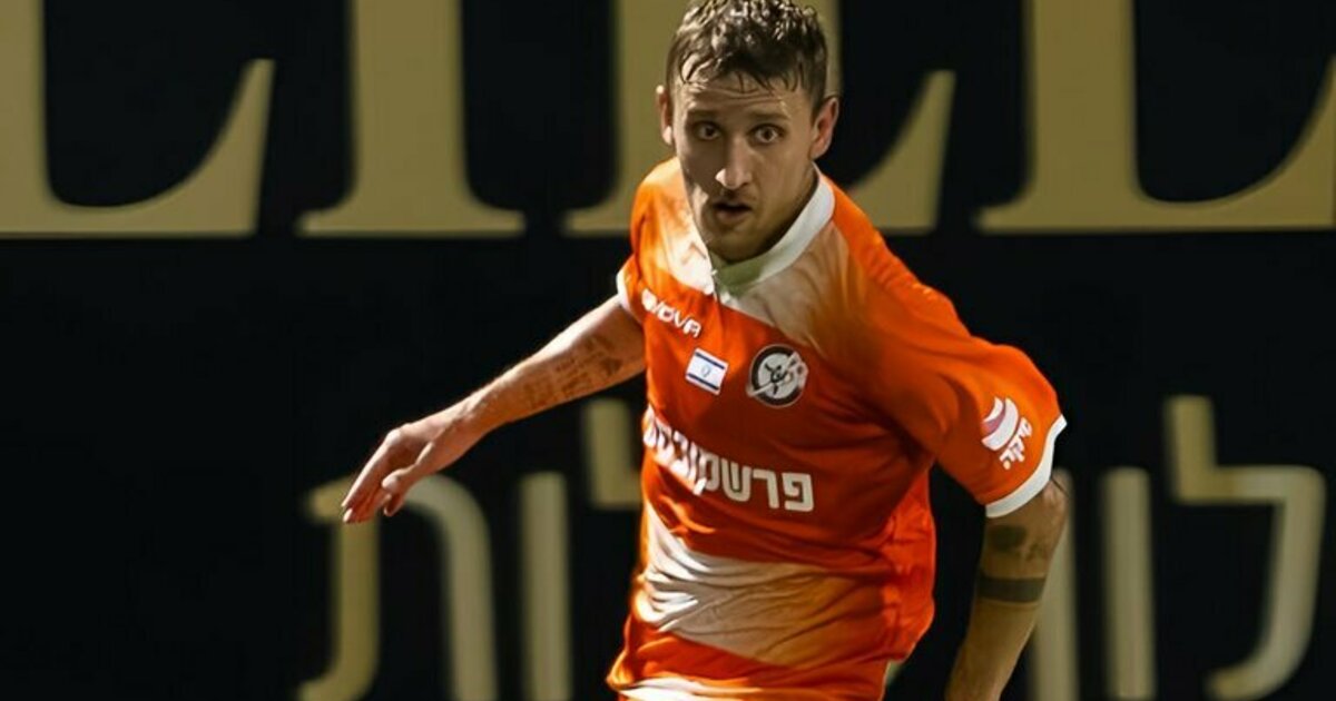 Lietuvos futbolininkų pasirodymai užsienyje: E. Jankausko įvartis ir L. Michelbrinko nesėkmė