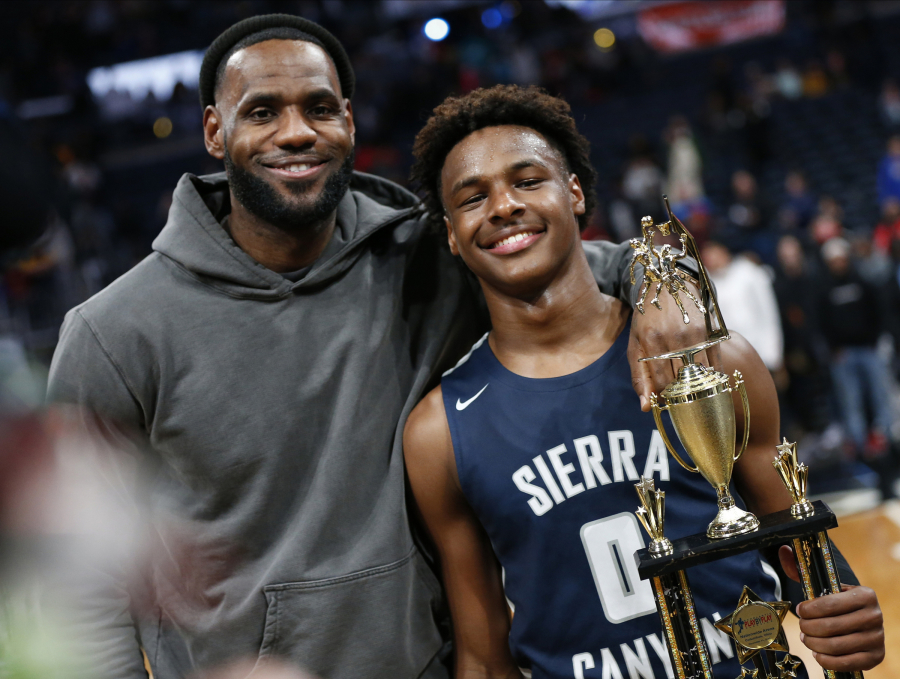 Tėvo ir sūnaus era NBA: jau siūlomos įdomios lažybos