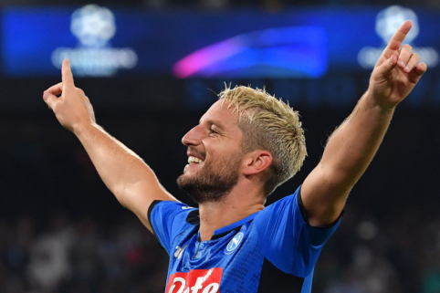 D. Mertensas pasirašys naują kontraktą su „Napoli“