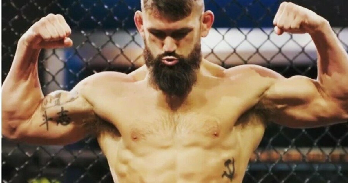 Mantas Kondratavičius UFC narve susikaus su Andre Petroski