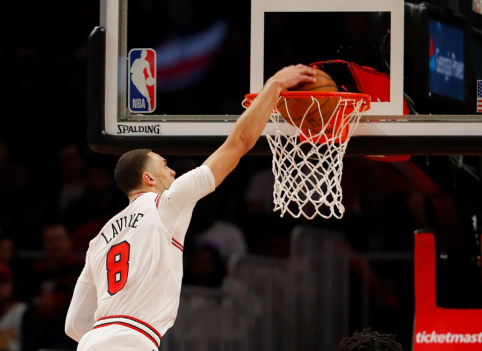 NBA žvaigždės, kurios vasarą greičiausiai pakeis klubus