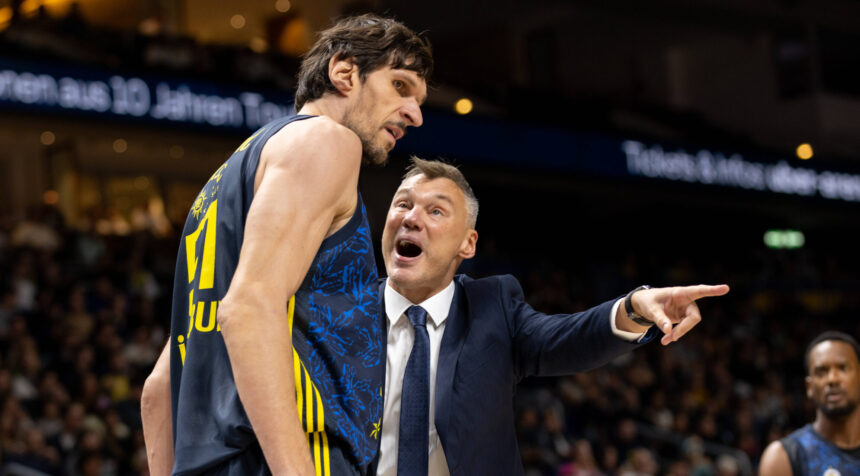 Šaro „Fenerbahče“ palikęs Marjanovičius karjerą tęs Kinijoje