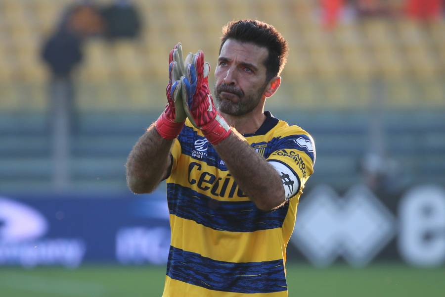 44-erių G. Buffonas pratęsė kontraktą su „Parma“