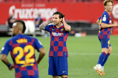 „Real“ sulaukė dovanėlės – „Barca“ neįveikė „Sevilla“ futbolininkų