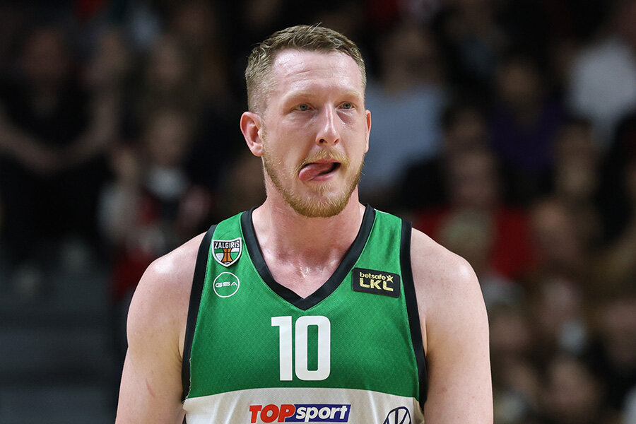 Oficialu: R. Šmitas už išpirką keliasi į „Anadolu Efes“