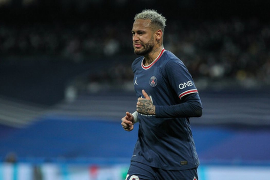 PSG vadovybė Katare nori atsikratyti Neymaru