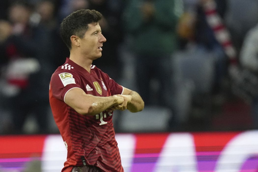 „Bayern“ toliau laikosi tvirtos pozicijos dėl R. Lewandowskio