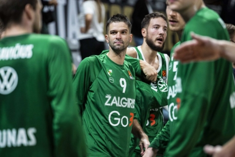 M.Kalniečiui sėkmingai atlikta čiurnos operacija