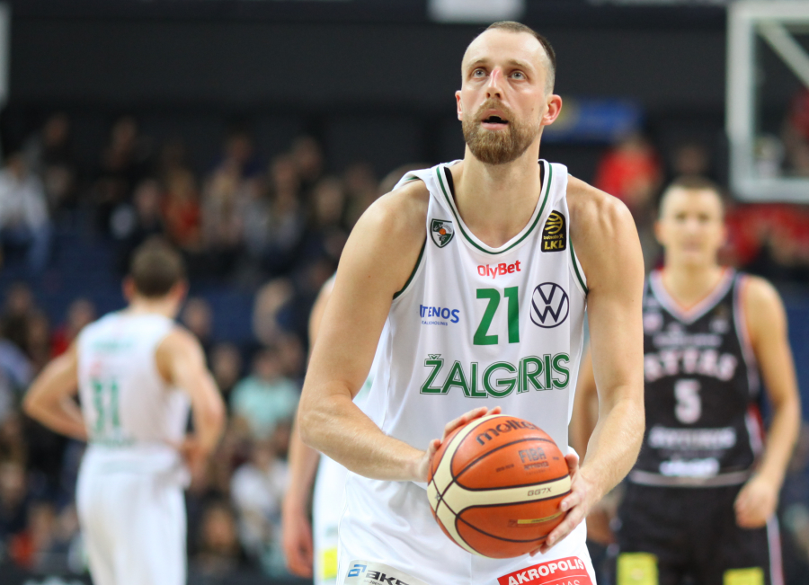 „Žalgiris“ pagerbs A. Milaknį: žaidėjas prakalbo apie lemtingą sprendimą
