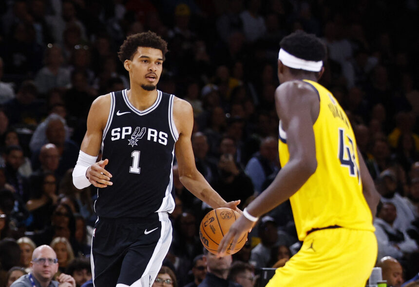 NBA Paryžiuje – Wembanyama pildė statistikos protokolą, o „Spurs“ nušlavė varžovus