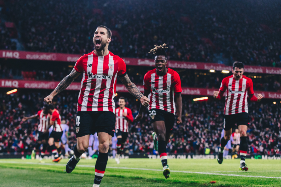 Bilbao „Athletic“ pratęsimo metu eliminavo „Barceloną“ iš Ispanijos taurės