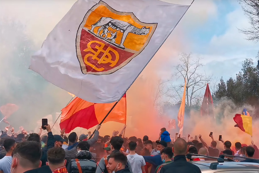 „Roma“ fanai eina iš proto: bilieto į finalą kaina pasiekė astronomines aukštumas