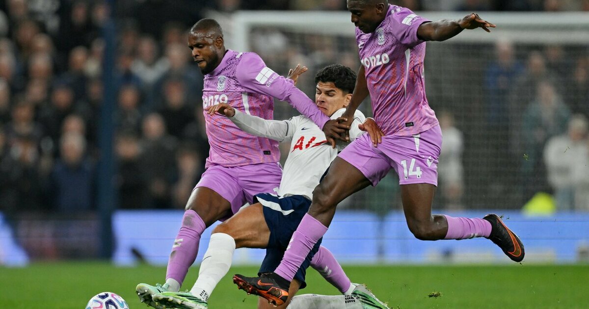 „Tottenham“ nutraukė nesėkmių seriją „Premier“ lygoje