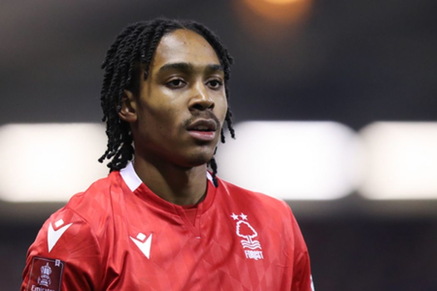 Derybose – proveržis: D. Spence'as netrukus turėtų tapti „Tottenham“ žaidėju