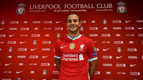 Oficialu: Thiago keliasi į „Liverpool“